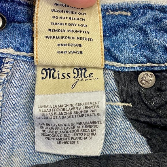 Women's Blue Denim Shorts - Picture 5 of 6